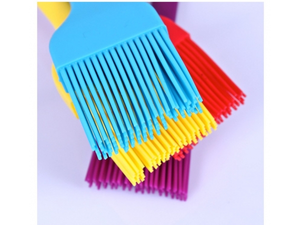 烘焙硅膠刷和普通油刷有什么區(qū)別？